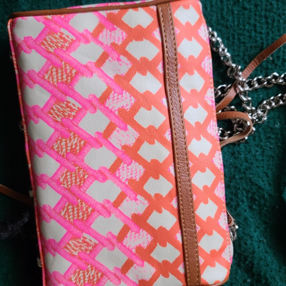 Purses - Picture 12 of 15